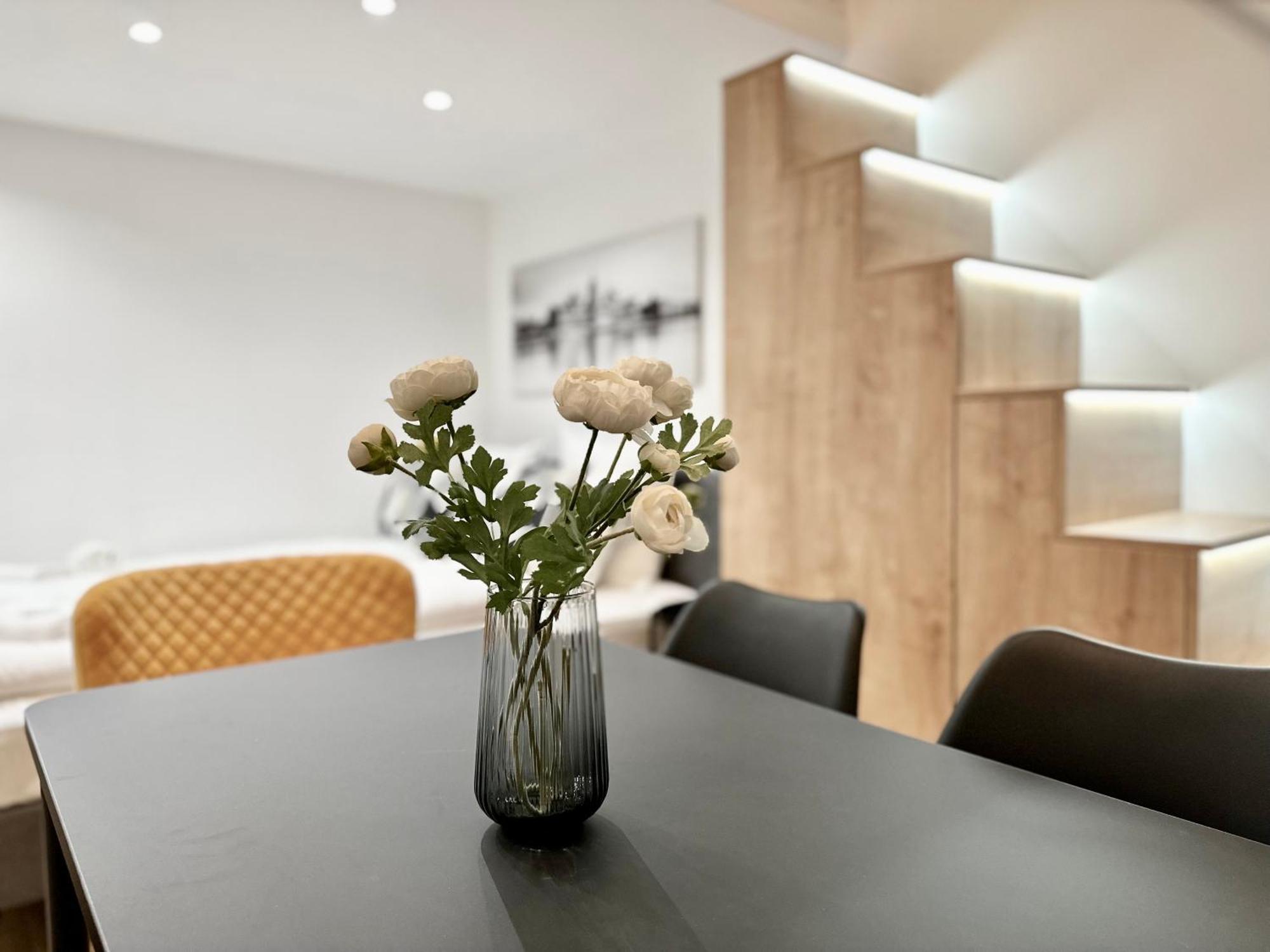 Premium Apartment By Hi5- Brody Street Βουδαπέστη Εξωτερικό φωτογραφία