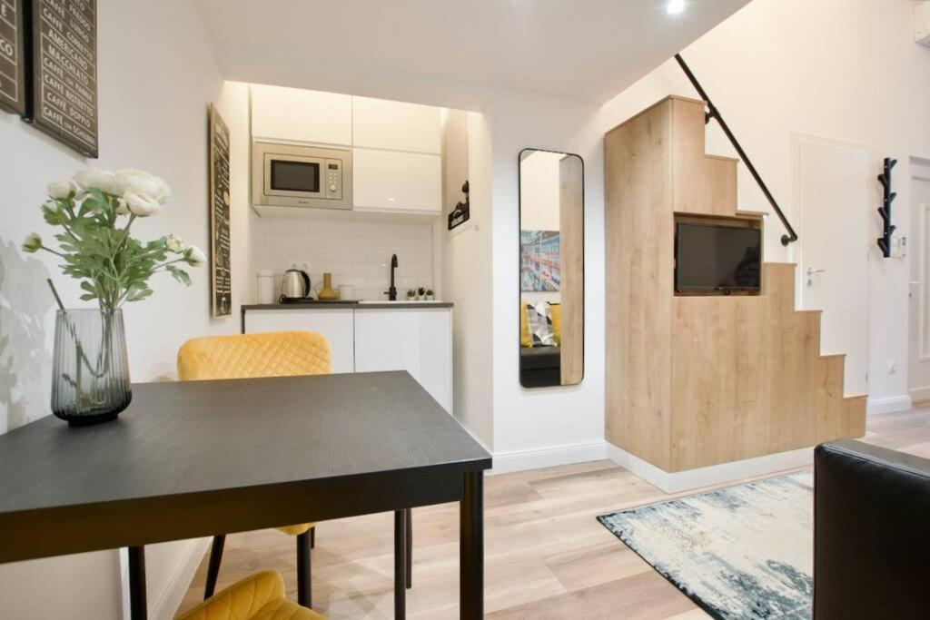 Premium Apartment By Hi5- Brody Street Βουδαπέστη Εξωτερικό φωτογραφία